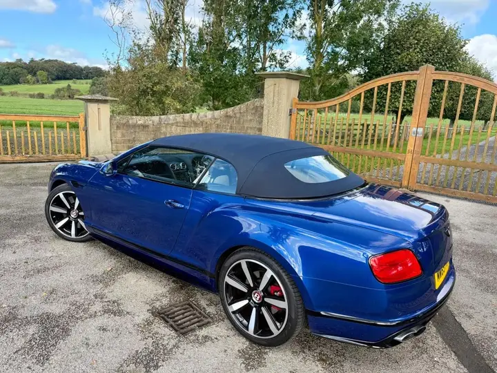 Bentley Continental 2015 photo 2