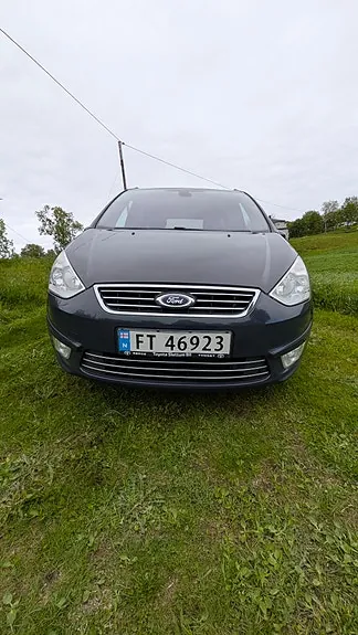 Ford Galaxy 2013 photo 4