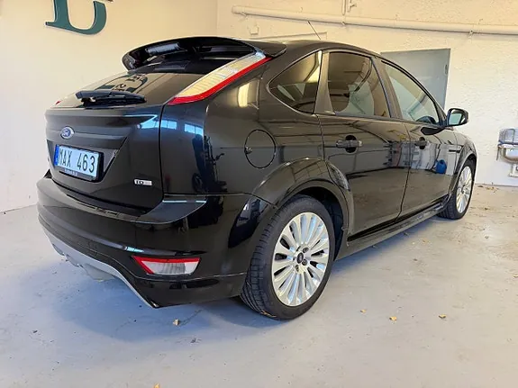 Ford Focus 2010 photo 4