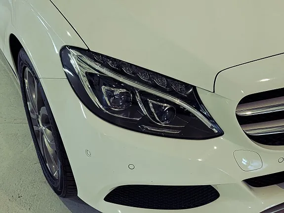 Mercedes-Benz C220 2015 photo 5