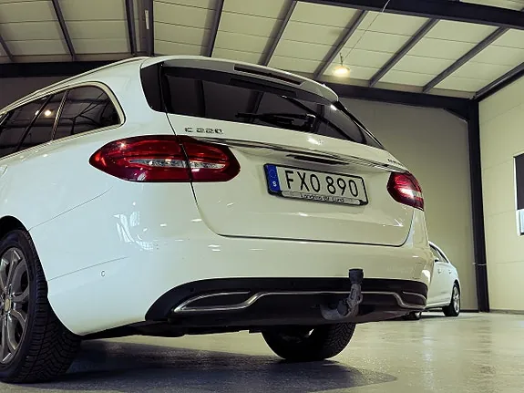 Mercedes-Benz C220 2015 photo 4