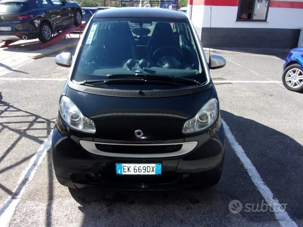 Smart Fortwo 1000 2011 photo 4