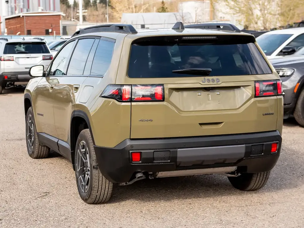 Jeep Cherokee 2026 photo 3