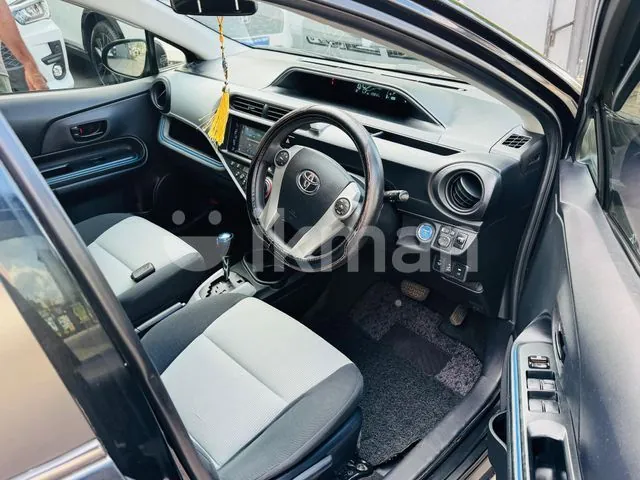 Toyota Aqua 2014 photo 3
