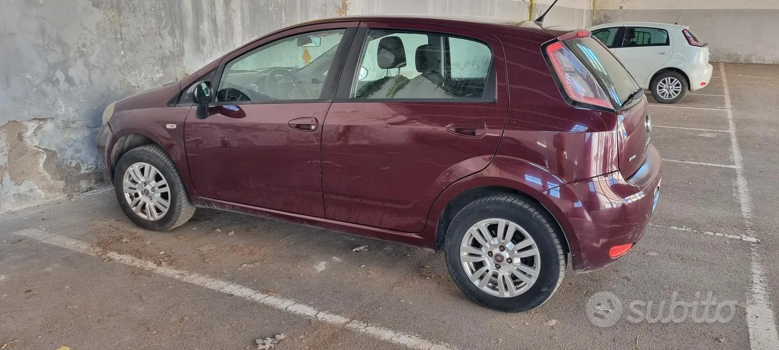 Fiat Punto 2012 photo 3