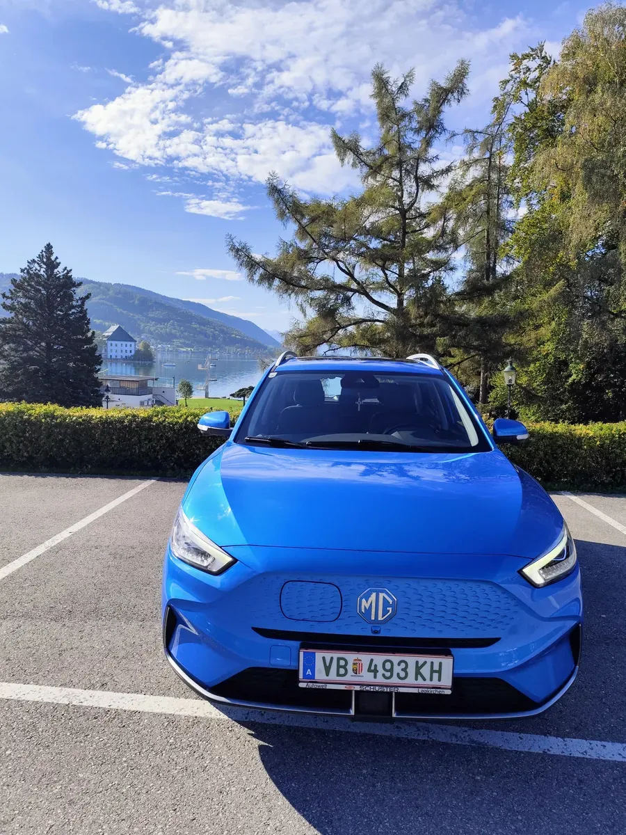 MG Zs Ev 2022 photo 2