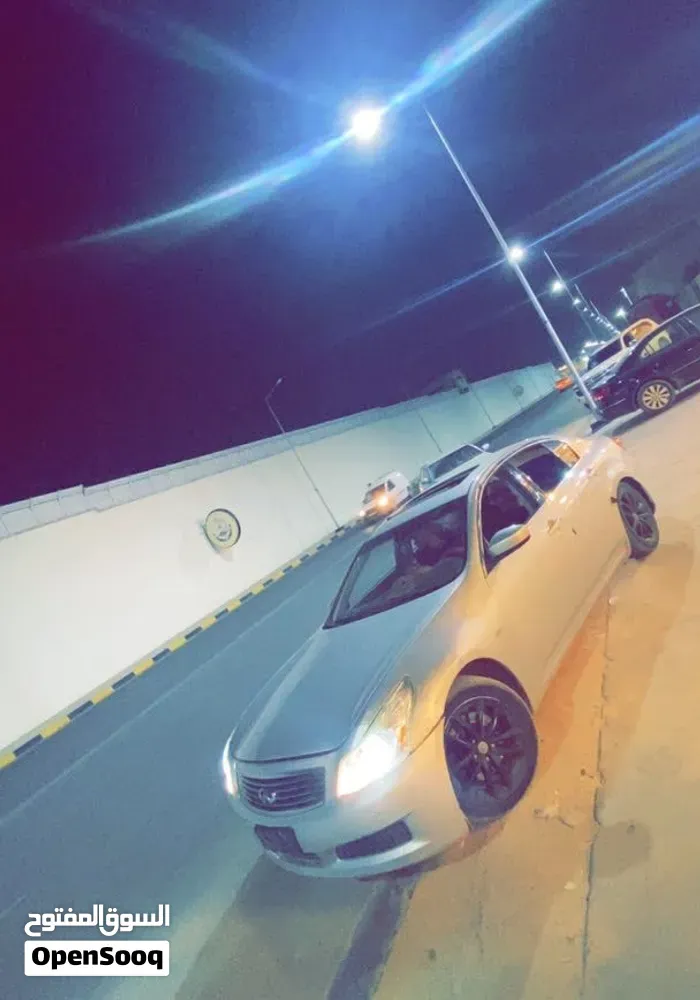 Infiniti G37 2008 photo 4