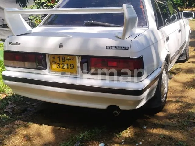 Mazda Familia 1989 photo 5