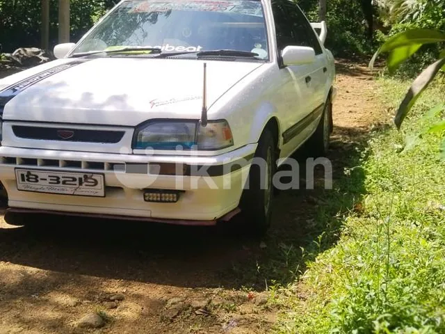 Mazda Familia 1989 photo 2