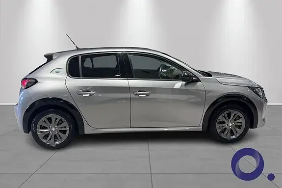 Peugeot E-208 2022 photo 3