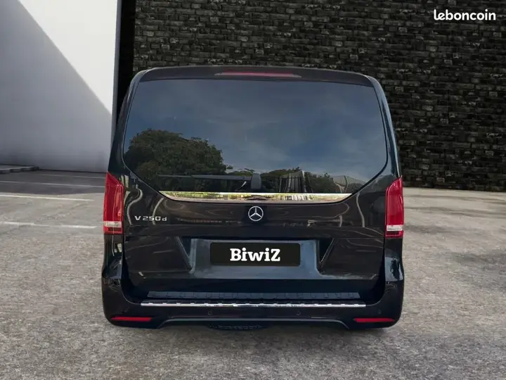 Mercedes-Benz V 2019 photo 4