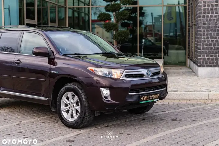 Toyota Highlander 2011 photo 2