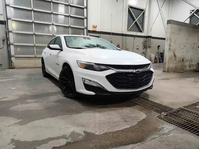 Chevrolet Malibu 2024 photo 2