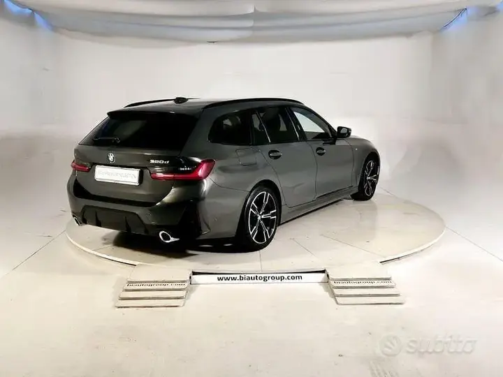 BMW 3 Series 2025 photo 5