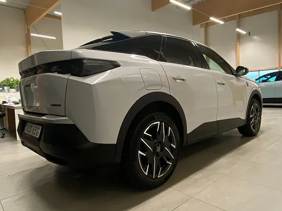 Peugeot 3008 2025 photo 3