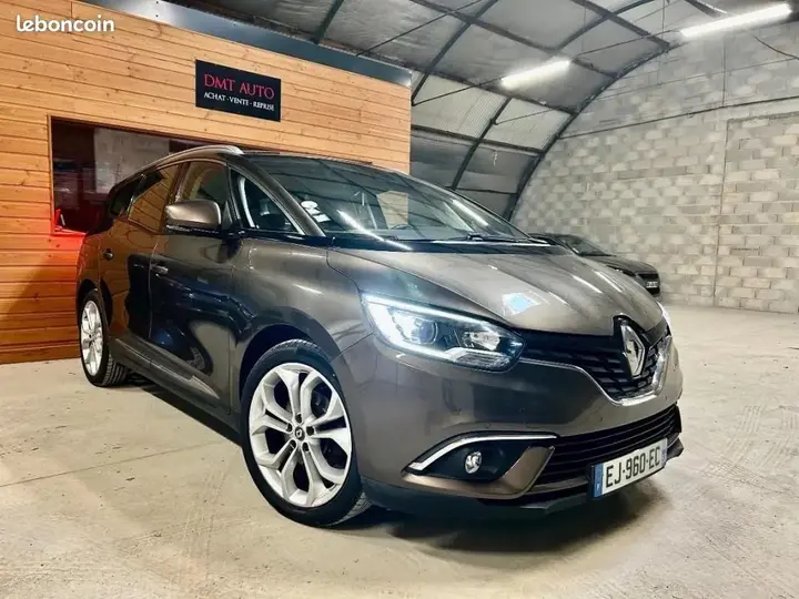Renault Grand Scenic 2017 photo 3