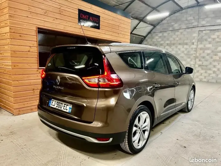 Renault Grand Scenic 2017 photo 2
