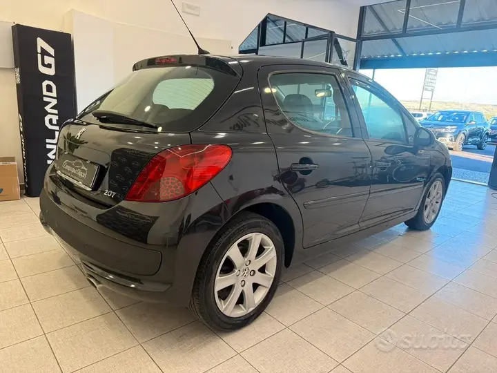 Peugeot 207 2007 photo 5