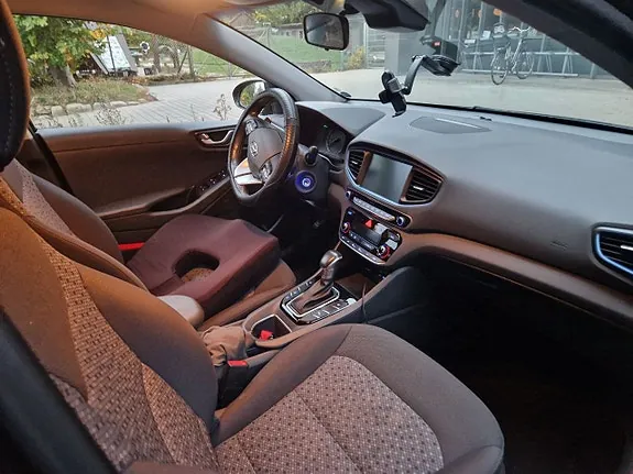 Hyundai Ioniq 2019 photo 3