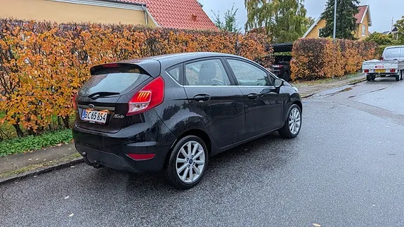 Ford Fiesta 2016 photo 3