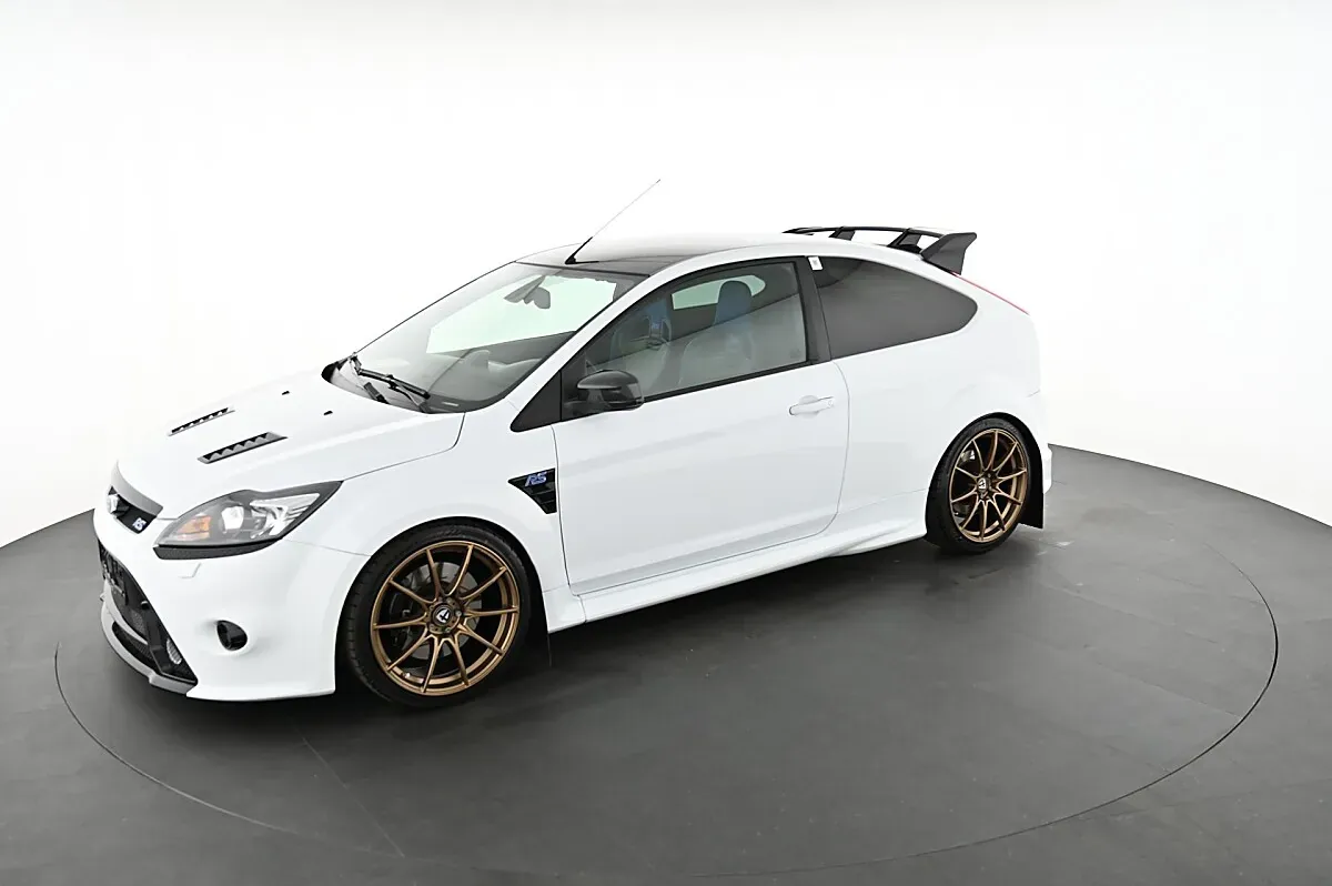 Ford Focus Rs 2009 photo 3