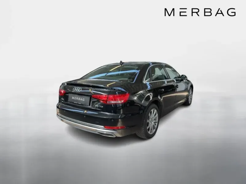 Audi A4 2018 photo 3