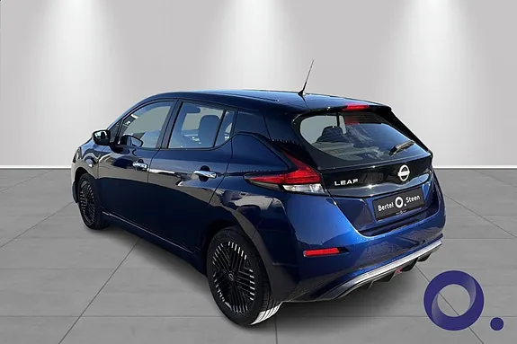Nissan Leaf 2023 photo 3