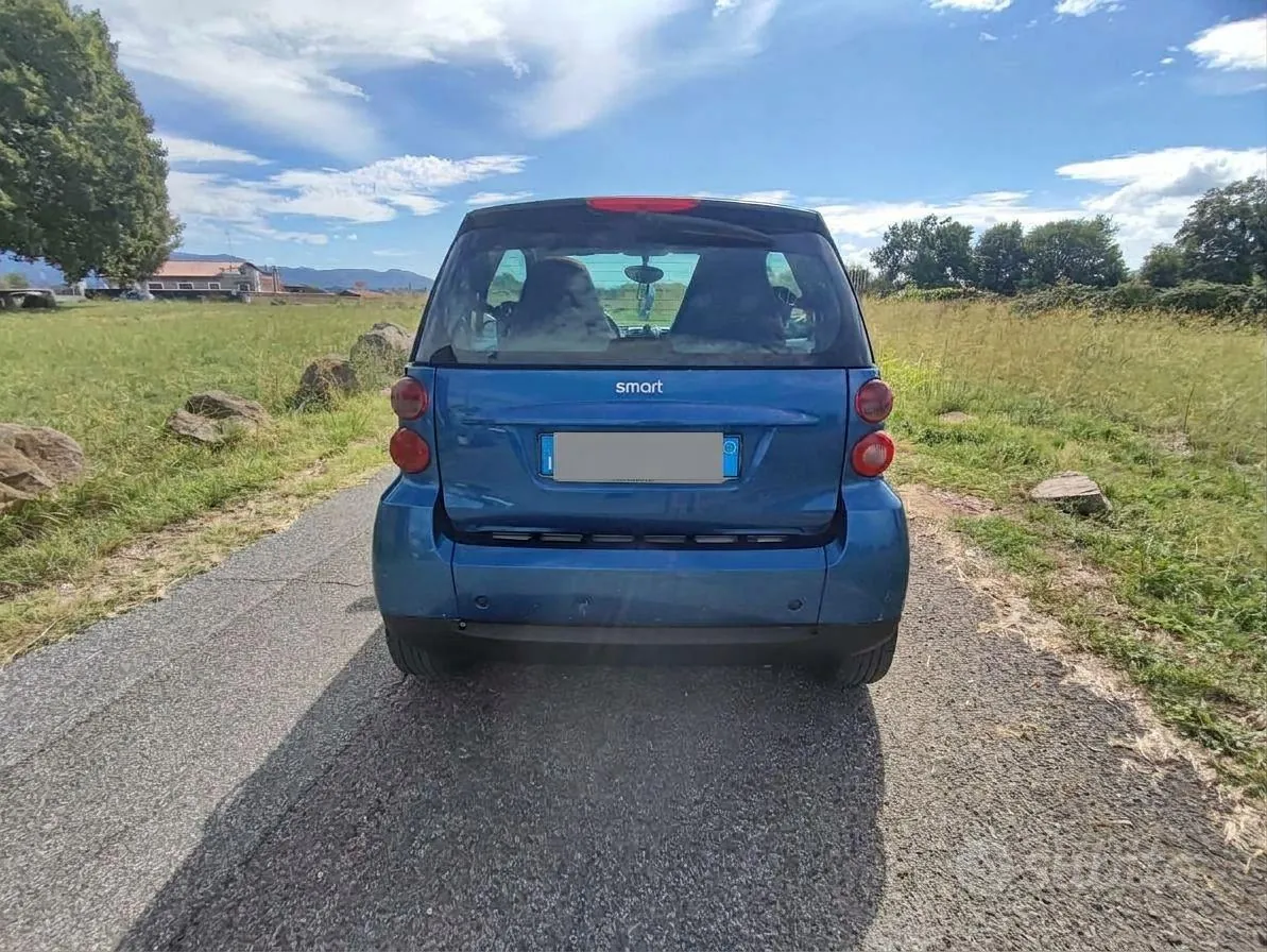 Smart Fortwo Coupe 2009 photo 2