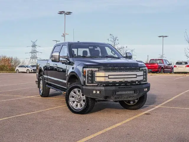 Ford F350 2018 photo 2