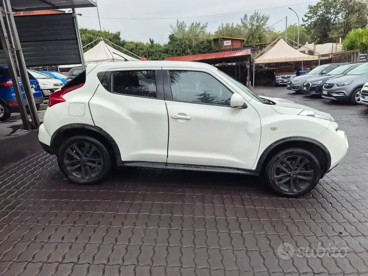 Nissan Juke 2011 photo 5