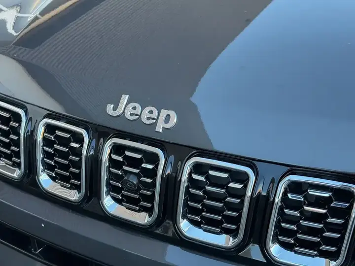 Jeep Compass 2024 photo 3