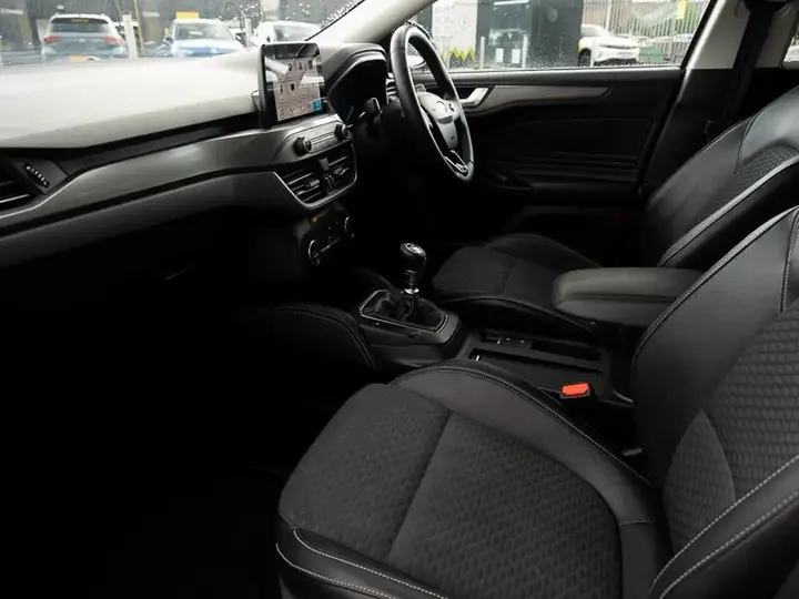 Ford Focus 2019 photo 5