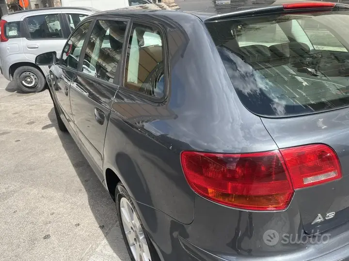 Audi A3 2008 photo 2