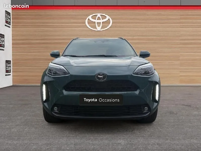 Toyota Yaris Cross 2025 photo 2