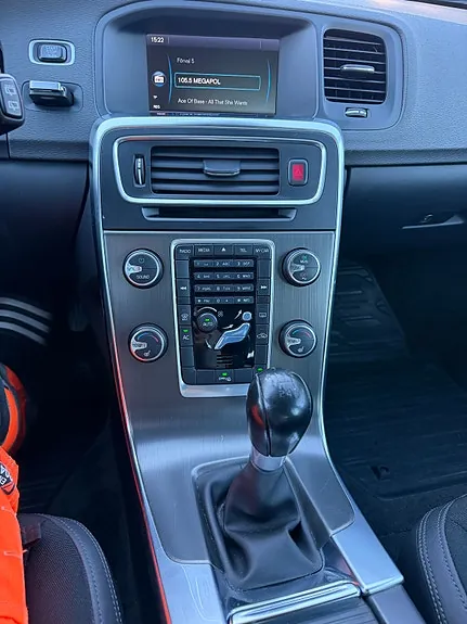 Volvo V60 2012 photo 5