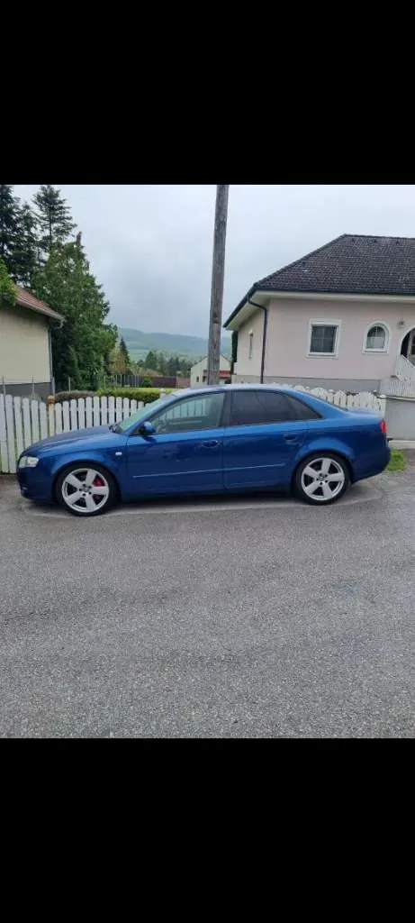 Audi A4 2004 photo 3