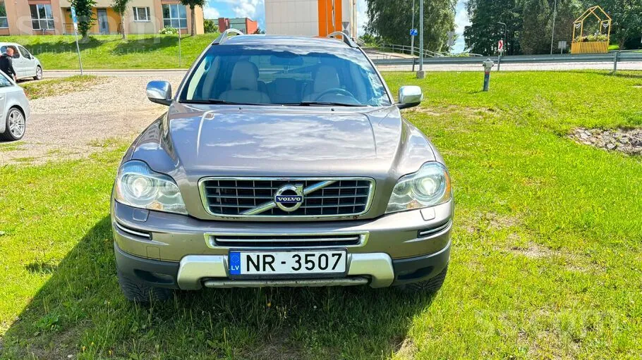 Volvo Xc90 2011 photo 2