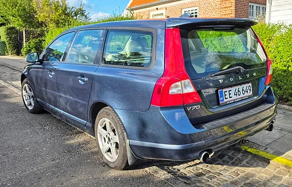 Volvo V70 2008 photo 4