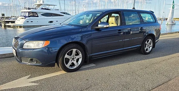 Volvo V70 2008 photo 2