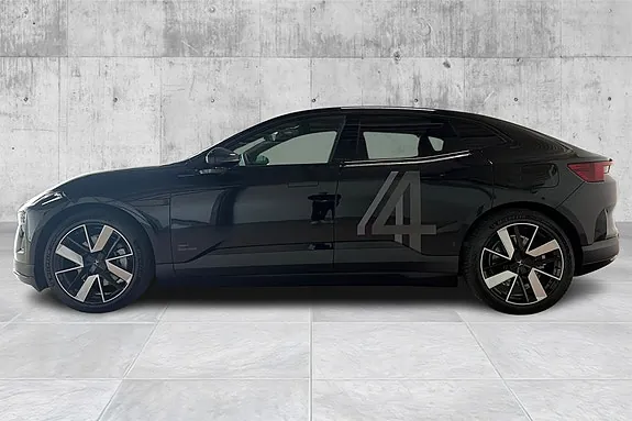 Polestar 4 2026 photo 2