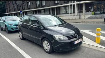 Volkswagen Golf Plus 2011 photo 3