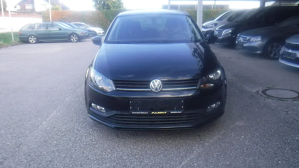 Volkswagen Polo 2017 photo 2