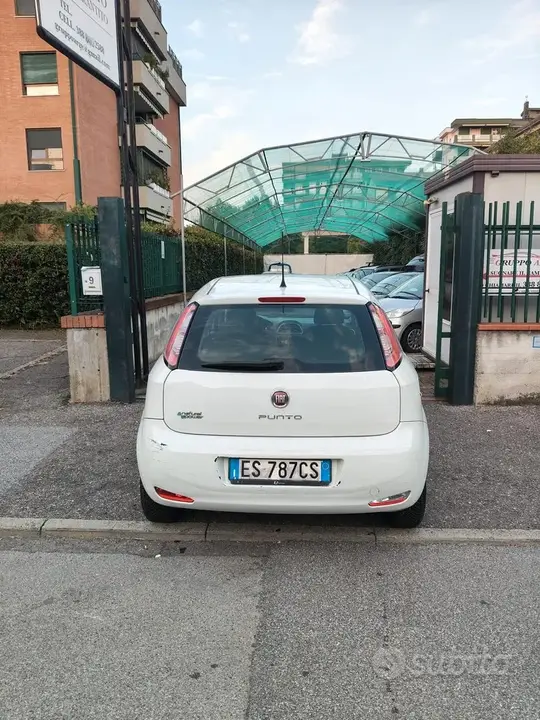 Fiat Punto 2013 photo 5
