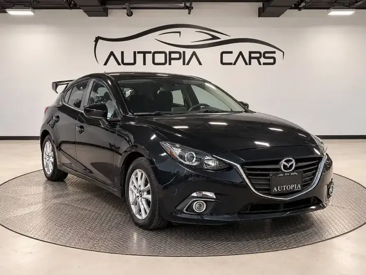 Mazda Mazda3 2015 photo 3
