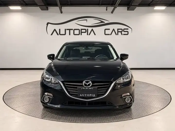 Mazda Mazda3 2015 photo 2