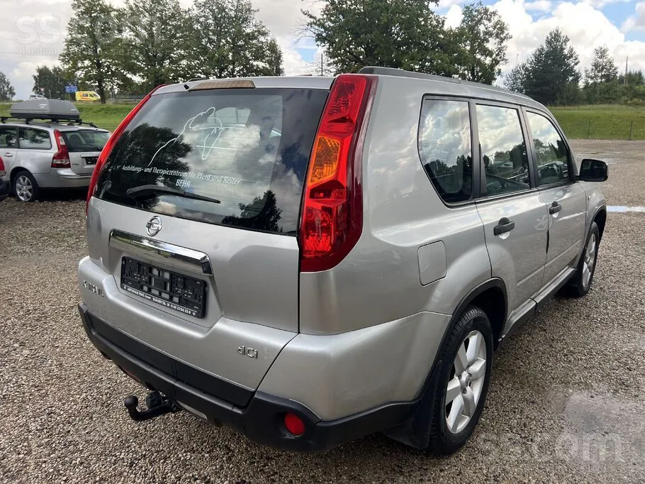 Nissan X-Trail 2009 photo 4