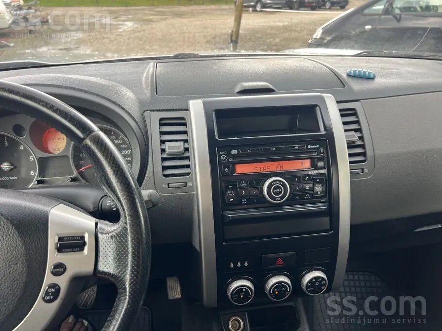 Nissan X-Trail 2009 photo 5