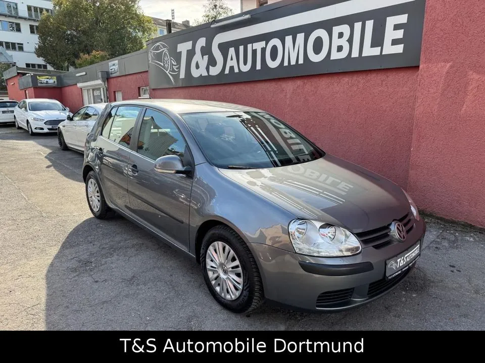 Volkswagen Golf V