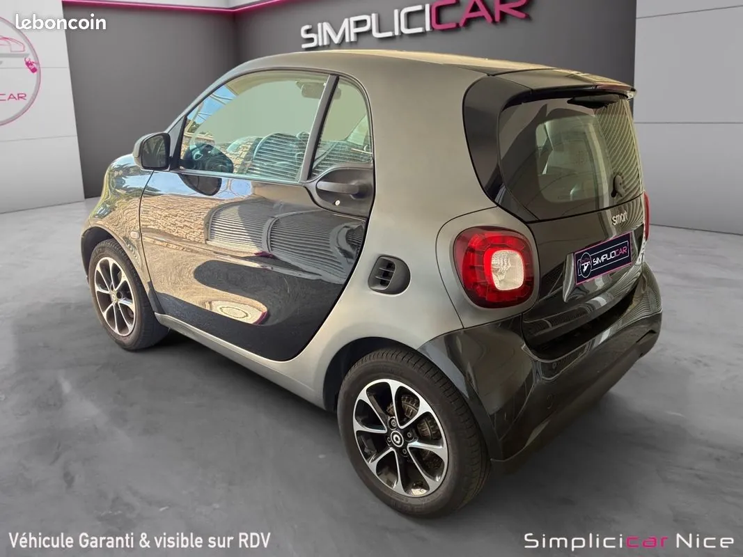 Smart Fortwo 2018 photo 3