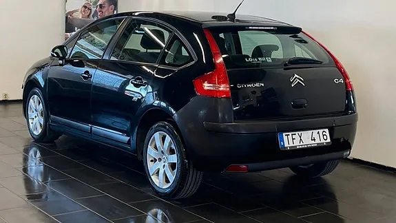Citroen C4 2009 photo 3